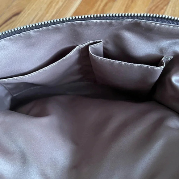 Coach Park Signature Brown and Beige Jacquard pattern, 3 zippered bag. - Picture 11 of 11